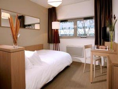 Comfort Suites Cannes Mandelieu Exterior foto